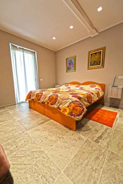 فيلا La Casa Di Kiki كونيو المظهر الخارجي الصورة
